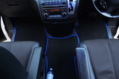 Ворсовые коврики на Nissan Elgrand (E51) 2002 - 2010 в Грозном