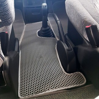 Ворсовые коврики на Mitsubishi Delica 4 1994 - 2007 в Грозном