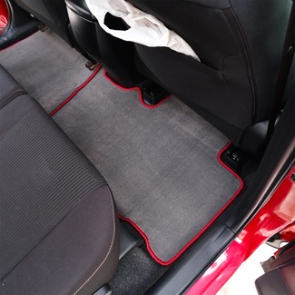 Ворсовые коврики на Toyota Rav4 IV 2012 - 2019 в Грозном