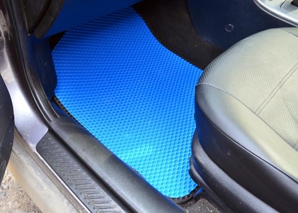 Коврики на Mazda Atenza 2002 - 2007 в Грозном