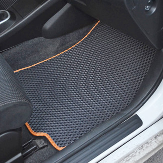 Ворсовые коврики на Nissan Tiida (C11) 2004 - 2014 в Грозном