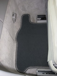 Ворсовые коврики на Mercedes SL (R230) 2001 - 2011 в Грозном