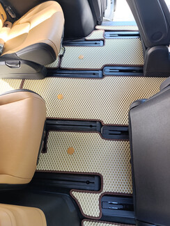 Ворсовые коврики на KIA Carnival IV корейская сборка 2020 - 2025 в Грозном