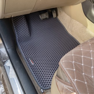 Коврики на Toyota Rav4 III 2006 - 2013 в Грозном