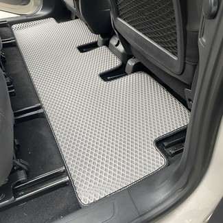 Ворсовые коврики на Citroen C4 Picasso II 2013 - 2018 в Грозном