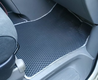 Ворсовые коврики на Toyota Alphard (H10) 2002 - 2008 в Грозном