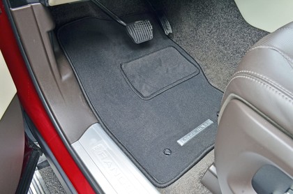Ворсовые коврики на Land Rover Range Rover IV 2013 - 2022 в Грозном