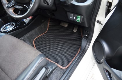 Ворсовые коврики на Honda Fit Shuttle 2011 - 2015 в Грозном