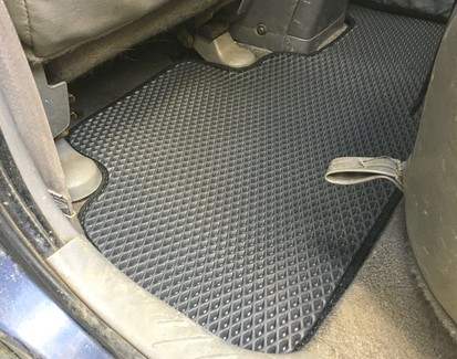 Коврики на Mazda Tribute 2000 - 2007 в Грозном