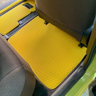 Ворсовые коврики на Toyota Porte II 2012 - 2020 в Грозном