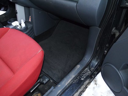 Ворсовые коврики на Mitsubishi Colt VI 2002 - 2012 в Грозном