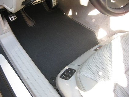 Ворсовые коврики на Mercedes SL (R230) 2001 - 2011 в Грозном
