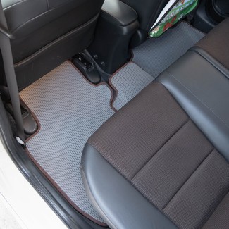 Ворсовые коврики на Honda Fit Shuttle 2011 - 2015 в Грозном