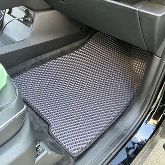 Коврики на Hyundai Custo 2021&nbsp;-&nbsp;2026 в Грозном