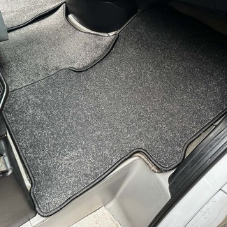Коврики на Mercedes Sprinter (W906) 2006 - 2013 в Грозном