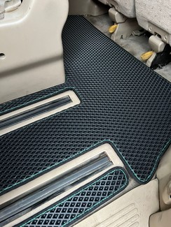 Коврики на Honda StepWGN II 2001 - 2005 в Грозном