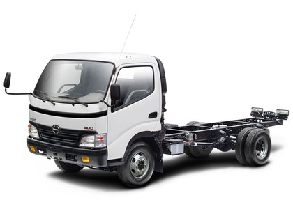 Коврики на Hino 300 I широкая кабина 1999 - 2011 в Грозном