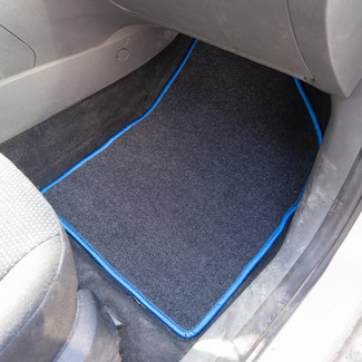 Коврики на Ford Focus II 2005 - 2011 в Грозном