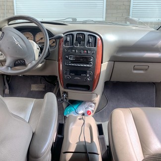 Коврики на Chrysler Voyager (RG) 2000 - 2008 в Грозном