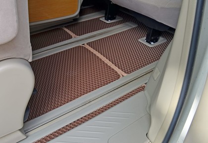 Ворсовые коврики на Toyota Estima III 2006 - 2019 в Грозном