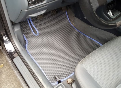 Ворсовые коврики на Nissan Almera Classic (B10) 2006 - 2013 в Грозном