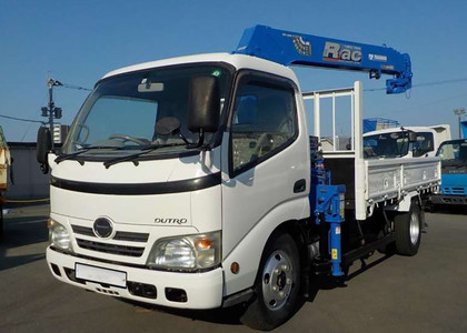 Коврики на Hino 300 I узкая кабина 1999 - 2015 в Грозном