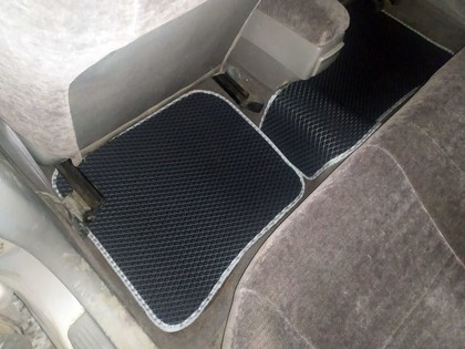 Коврики на Toyota Sprinter (E11) 1995 - 2000 в Грозном