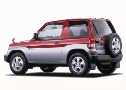 Ворсовые коврики на Mitsubishi Pajero iO 1998 - 2007 в Грозном