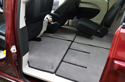 Коврики на Chrysler Pacifica II 2016 - 2025 в Грозном