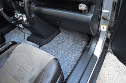 Ворсовые коврики на Honda CR-V II 2001 - 2006 в Грозном