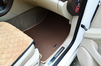 Ворсовые коврики на Cadillac SRX II 2009 - 2017 в Грозном