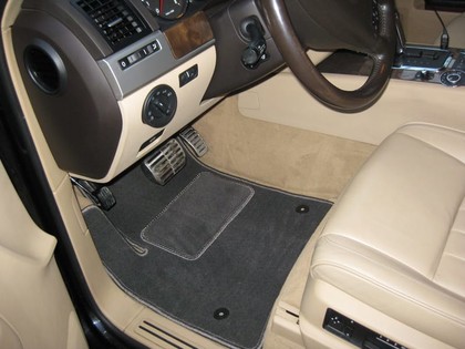 Ворсовые коврики на Volkswagen Touareg I 2002 - 2010 в Грозном