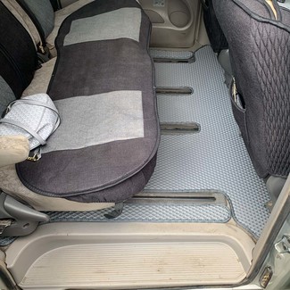 Коврики на Toyota Estima II 2000 - 2005 в Грозном