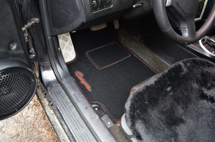 Коврики на Hyundai Tiburon II 2001 - 2009 в Грозном