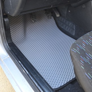 Коврики на Volkswagen Golf 3 1991 - 1998 в Грозном