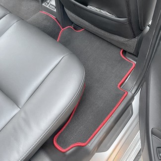 Коврики на Mitsubishi Montero Sport III 2015 - 2025 в Грозном