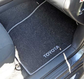 Коврики на Toyota Rav4 III 2006 - 2013 в Грозном