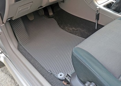Ворсовые коврики на Subaru Forester I 1997 - 2002 в Грозном
