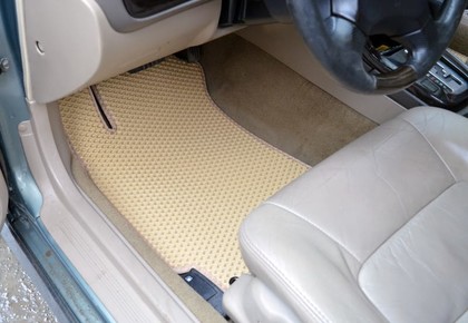 Коврики на Subaru Outback II 1998 - 2003 в Грозном