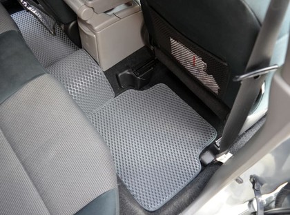 Ворсовые коврики на Subaru Forester II 2002 - 2008 в Грозном