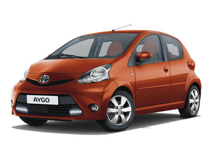 Коврики на Toyota Aygo 2005 - 2014 в Грозном