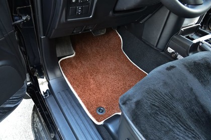 Ворсовые коврики на Toyota Land Cruiser Prado 150 2009 - 2023 в Грозном
