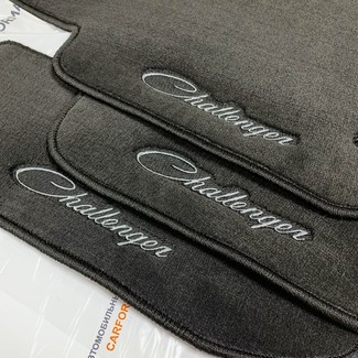 Ворсовые коврики на Dodge Challenger III 2008 - 2023 в Грозном