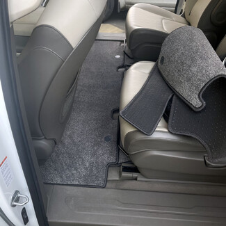 Ворсовые коврики на KIA Carnival IV 11 мест 2020 - 2026 в Грозном Ворсовые коврики на KIA Carnival IV 11 мест 2020 - 2026 в Грозном