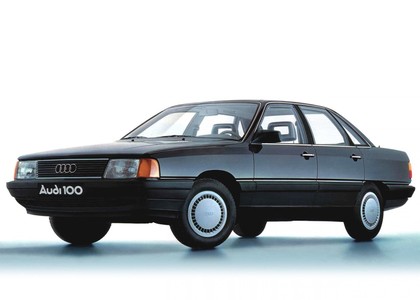 Ворсовые коврики на Audi 100 (C3) 1982 - 1991 в Грозном