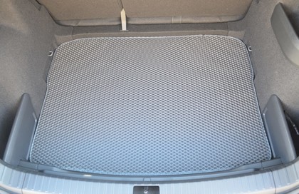 Коврики на Skoda Karoq 2017 - 2025 в Грозном