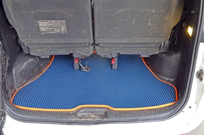 Ворсовые коврики на Nissan Serena (C25) 2005 - 2010 в Грозном