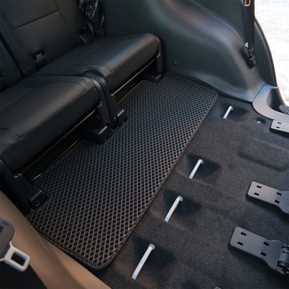 Коврики на Mitsubishi Montero Sport III 2015 - 2025 в Грозном