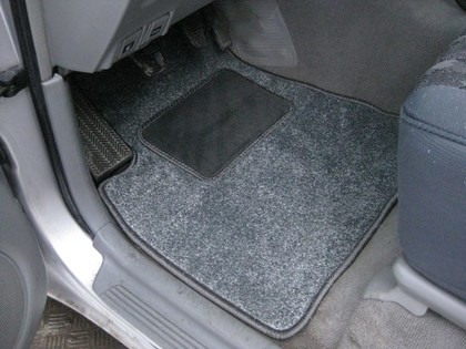 Ворсовые коврики на Toyota Land Cruiser 105 1998 - 2002 в Грозном