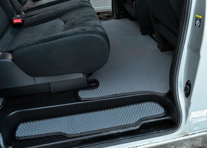 Ворсовые коврики на Nissan Serena (C26) 2010 - 2016 в Грозном